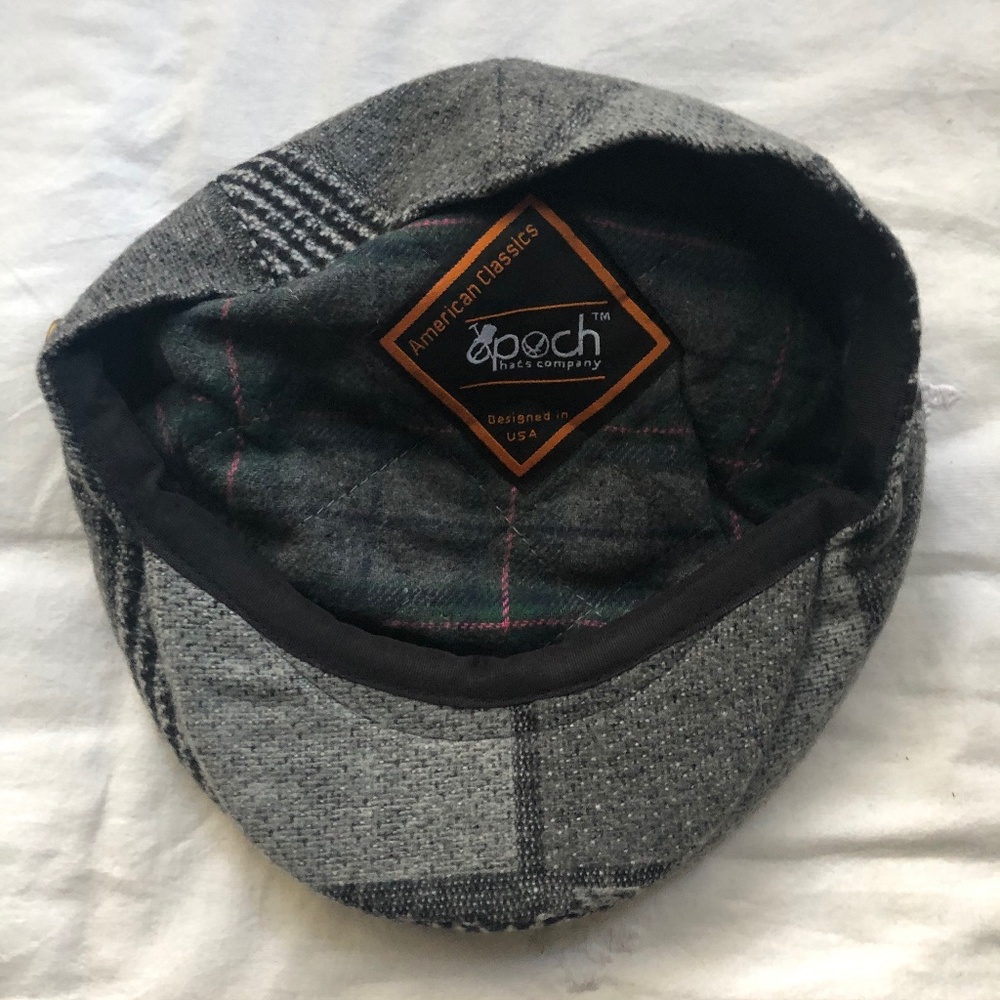 Tweed wool peaked cap